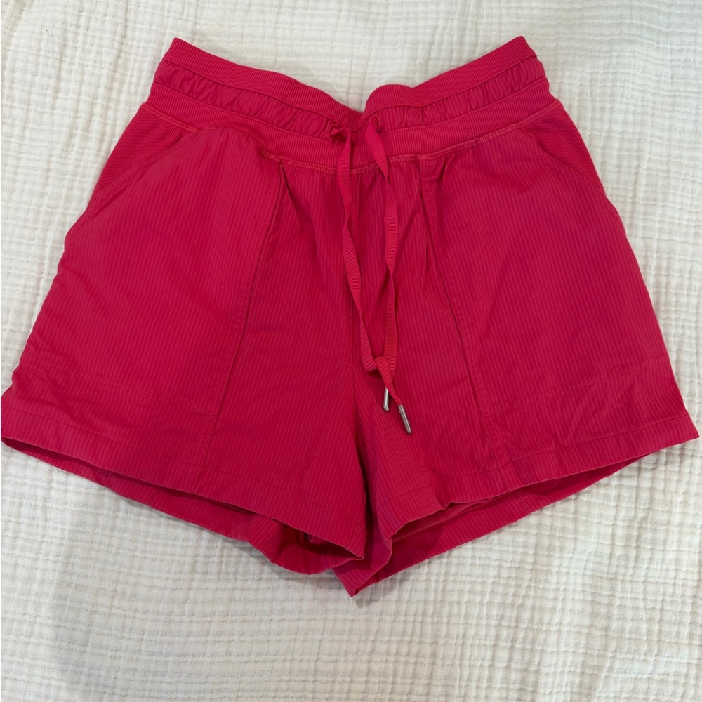 Lulu Women's Pink Dance Studio Shorts